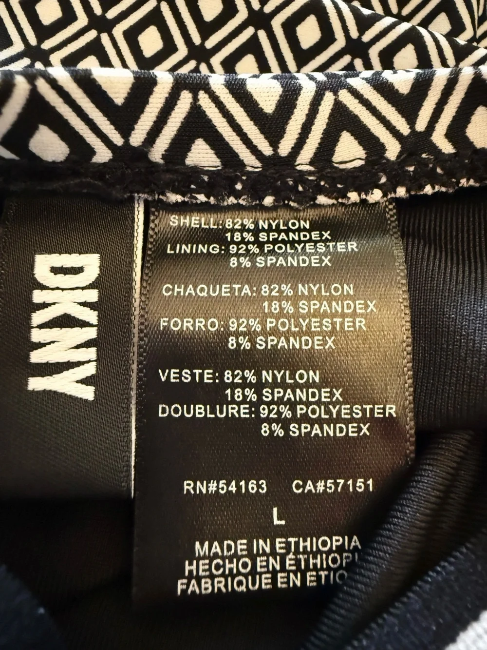 DKNY Swimsuit Size L Black White Geometric Print Halter Tummy Control Ruched - Picture 2 of 12
